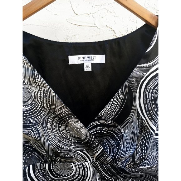 Nine West Wrap Front Peplum Tank (XS) - Picture 3 of 5